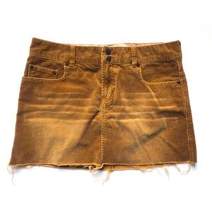 Abercrombie & Fitch corduroy cut off skirt